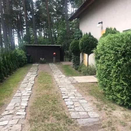 Letniskowy Przy Lesie *