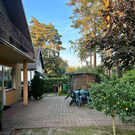 Letniskowy Przy Lesie * Rowy (Pomerania)